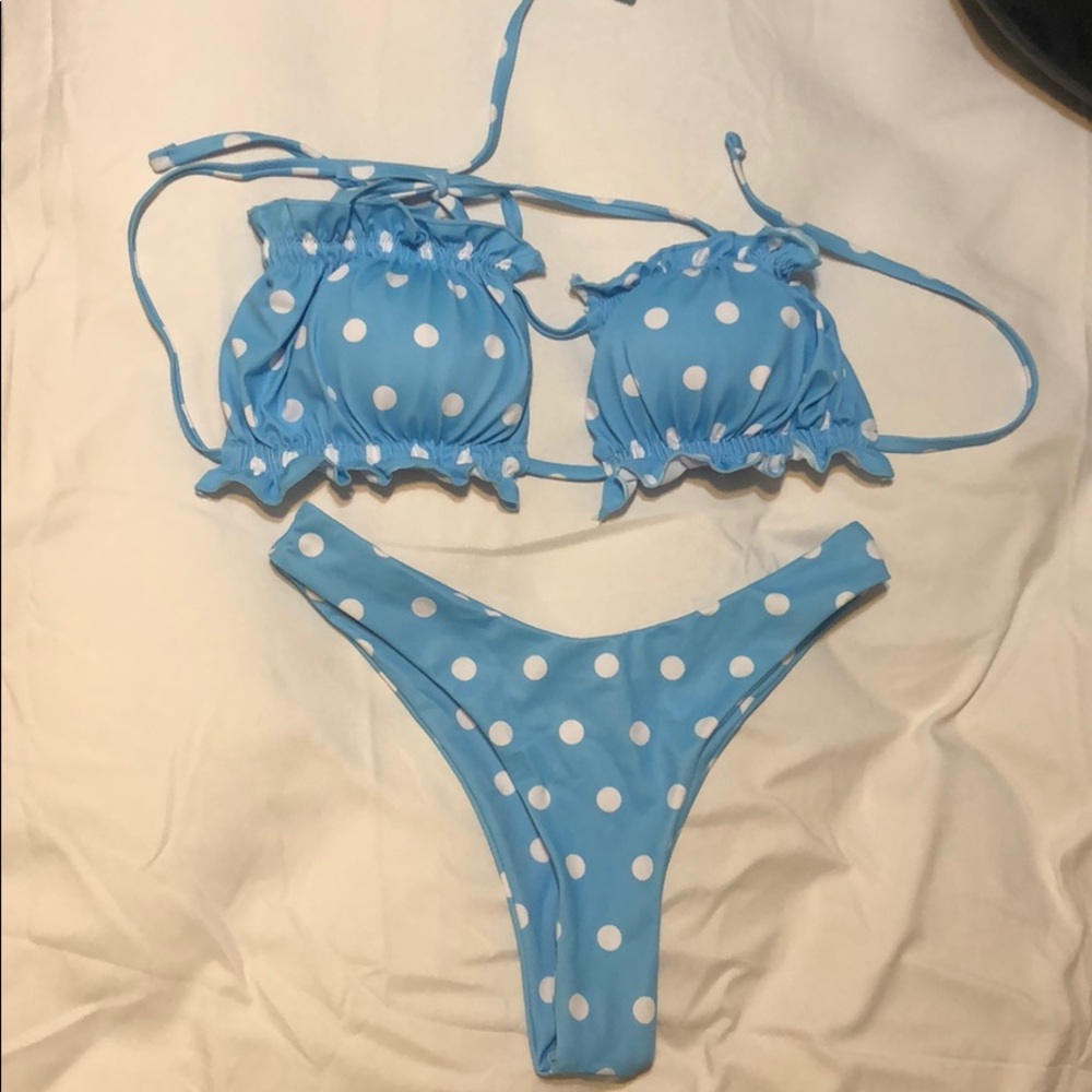 Bikini top & bottom